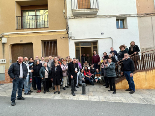 La veïna abrerenca Paulina Bonastre, celebra els seus 100 anys envoltada de família i amistats. Enhorabona!