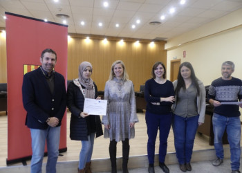 Lliurem els diplomes del mòdul C del Certificat d'Acollida a gairebé una vintena de veïnes abrerenques