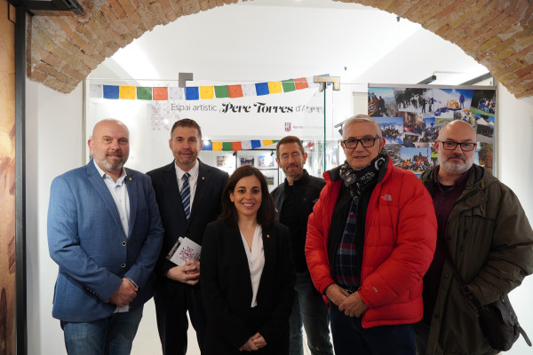 Inaugurem el nou Espai Artístic Pere Torres d'Abrera, amb autoritats, familiars, veïnat i una mostra del Centre Excursionista d'Abrera