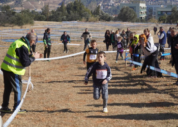 Abrera amb l'esport! El dissabte 4 de febrer hem gaudit amb el Cros Local d'Abrera i 5è Cros Comarcal Escolar d’aquest curs 2022-2023 a la Travessera de Can Morral