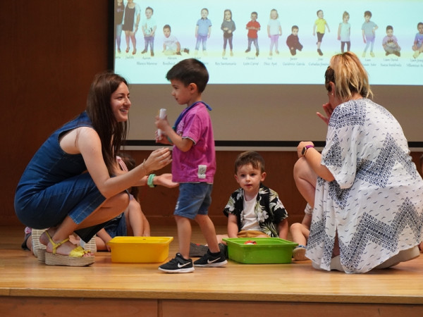 Felicitem els centres educatius del nostre municipi que han tancat el curs 2022/2023 amb l'assoliment de projectes, diversió i bon ritme! - Escola Bressol Municipal Món Petit