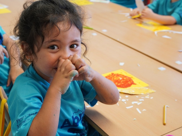 Vivim l'estiu a Abrera! Visitem el Casal d'Estiu i l'Escola Esportiva d'Estiu, amb més de 600 infants