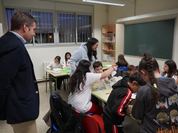 Finalitzem les visites d'inici de curs amb els espais socioeducatius Kalima i Galàxia