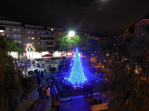 Tornem a repetir l'èxit de la Segona Encesa de Llums de Nadal a Abrera!