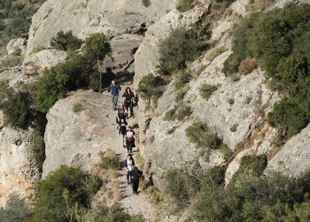 200 persones han gaudit de la XXII Caminada de Primavera Abrera-Montserrat, que ha tingut lloc aquest diumenge 16 d'abril