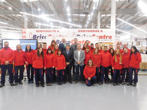 Assistim a la inauguració del nou BricoCentro d'Abrera, que obre les portes avui dijous