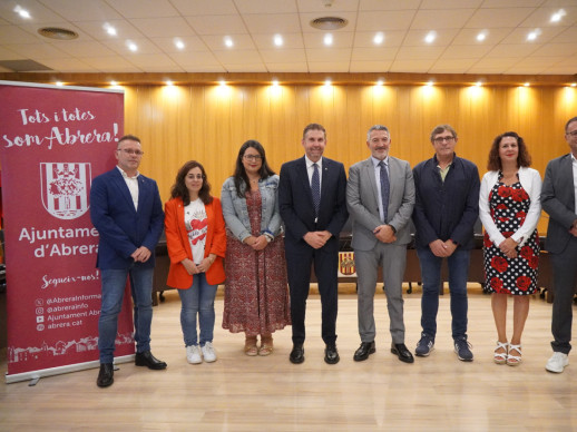 Rebem la visita institucional del conseller d'Empresa i Treball, Miquel Sàmper, a l'Ajuntament d'Abrera