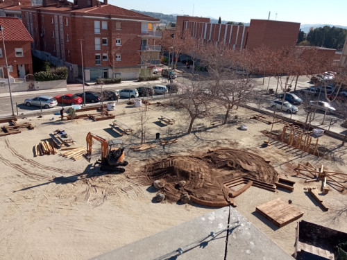 Abrera Participa! Iniciem la renaturalització dels espais exteriors de l'Escola Ernest Lluch, el projecte guanyador dels Pressupostos Participatius 2019-2020