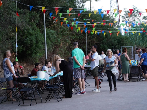 Les veïnes i veïns del barri de Sant Miquel d'Abrera, han viscut la Festa Major del barri amb un ampli programa d'activitats!