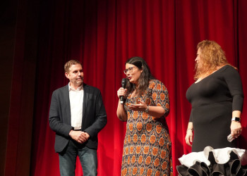 Gaudim de la representació de 'Mamma Mia' del Grup de Teatre del Casal de la Gent Gran a la Sala Municipal!