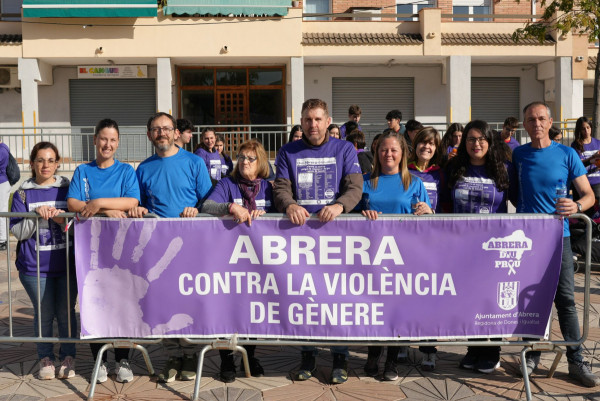 Abrera Municipi 100% Feminista! Durant el mes de novembre commemorem el Dia Internacional contra les violències envers les dones amb diverses propostes per a tots els públics. VII Marxa contra les violències masclistes d'Abrera