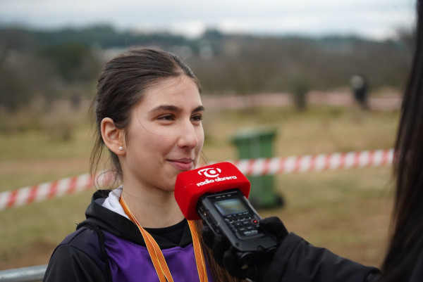 Abrera amb l'esport! Èxit del 3r Cros Local d'Abrera i 4rt Cros Comarcal Escolar del curs 2024-2025 i la cursa solidària celebrats aquest dissabte 8 de febrer a l'avida. de Sant Hilari