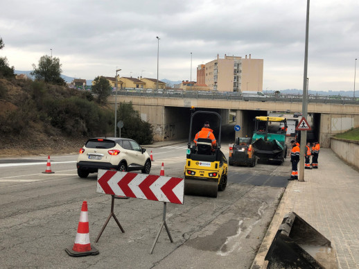 Aquesta setmana s'han dut a terme obres de millora a l'enllaç del barri del Rebato amb l’autovia A-2