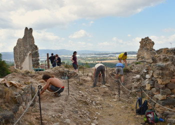 Comença la primera campanya d’excavacions arqueològiques al Castell de Voltrera d’Abrera