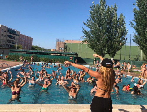 Ràdio a Abrera a la Piscina Municipal d’Estiu! Dimecres 13 de juliol de 2022 ens hem divertit amb l'emissió en directe de 