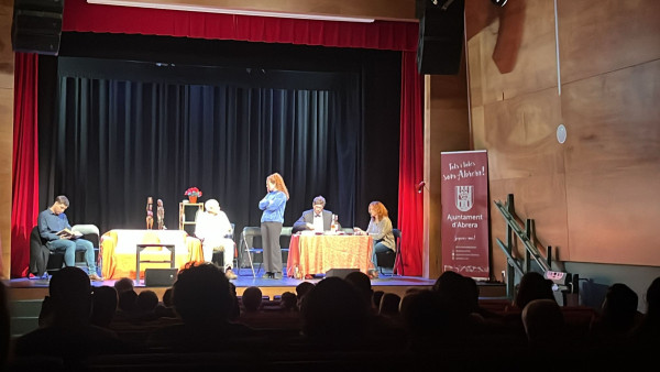 Diumenge 17 de novembre hem gaudit de l'espectacle 'El nom' a càrrec de Tim Teatre a la Sala Municipal d'Abrera